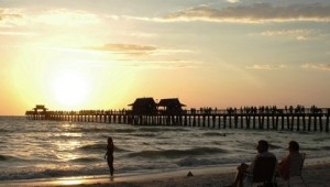 Rundreise Florida Sonnenuntergang am Pier von Fort Myers Beach