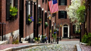 USA Ostküste Reise Beacon Hill mit der Acorn Street in Boston