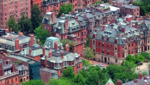 USA Ostküste Reise Blick auf Boston Downtown mit historischen Wohngebäuden