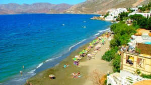 Inselhüpfen Griechenland Ausblick auf den Strand Kalymnos