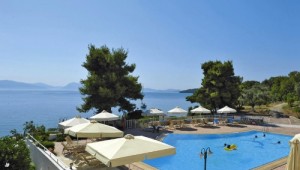 Griechenland Inselhüpfen Reise - Hotel Porto Galini Nikiana - Pool