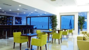 Griechenland Inselhüpfen Reise - Hotel Porto Galini Nikiana - Restaurant